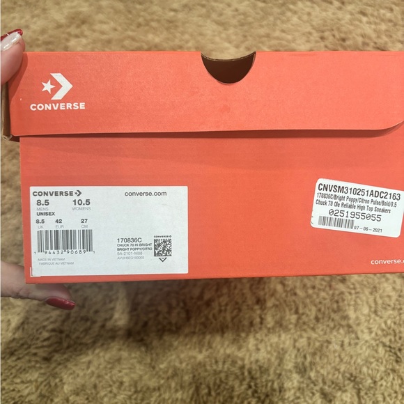 DESCRIPTION
The Chuck Taylor All Star 1970s 'The Great Outdoors' collectors add. - Picture 6 of 8